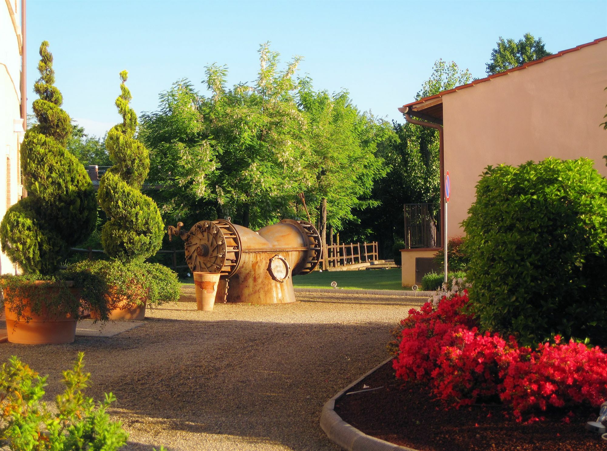 Lhp Hotel 4*